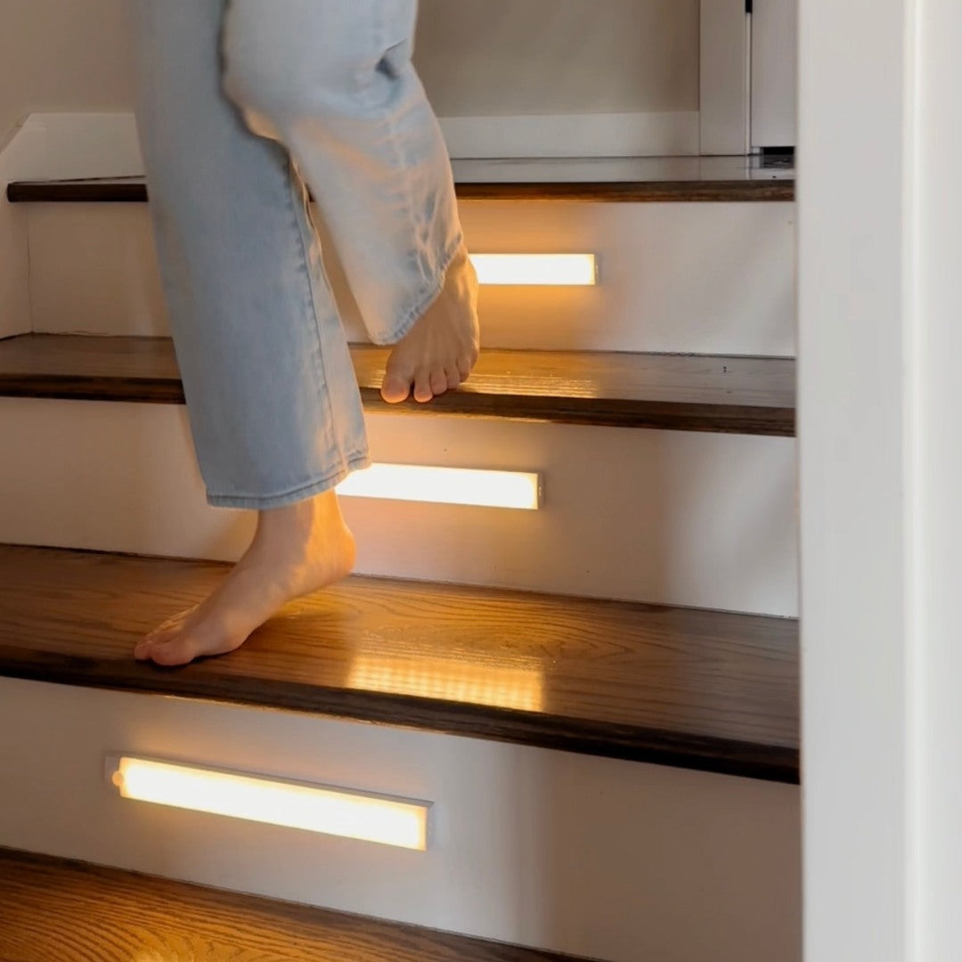 Barre LED ultra-fine avec capteur de mouvement – Éclairage intelligent et rechargeable