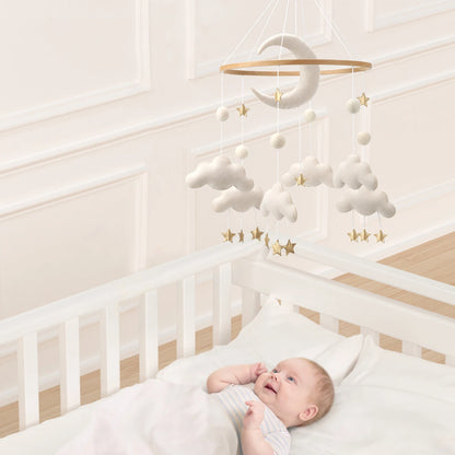 Mobile de Lit Bébé Lune et Nuages en Feutre