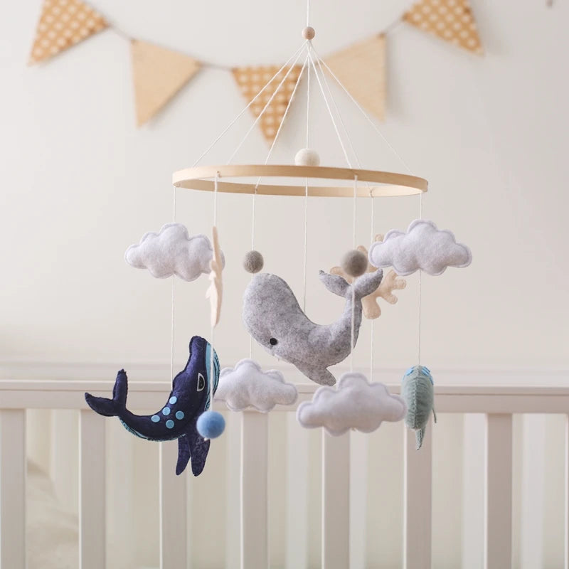 Mobile de Lit Bébé Océan et Baleines