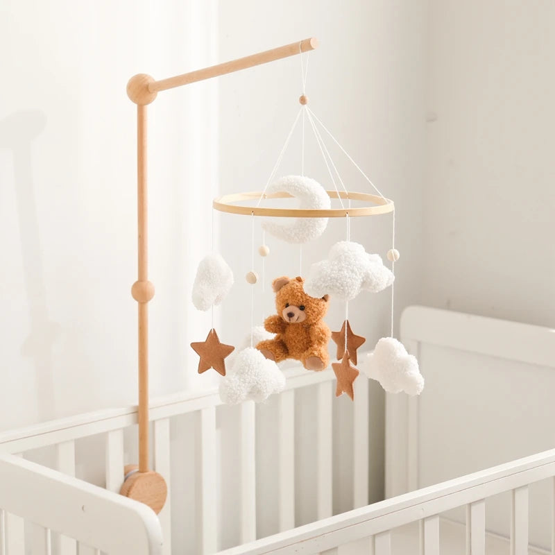 Mobile de Lit Bébé Peluche Nounours et Nuages
