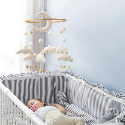 Mobile de Lit Bébé Lune et Nuages en Feutre